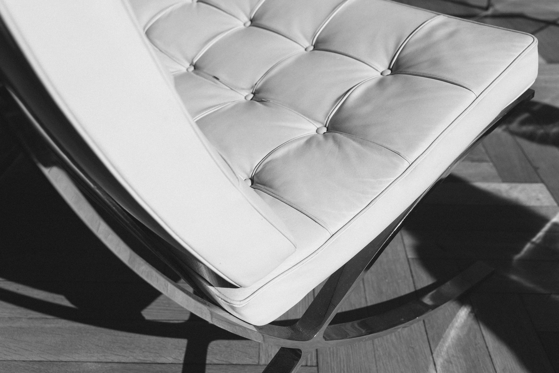 Barcelona Chair — Bauhaus-Design